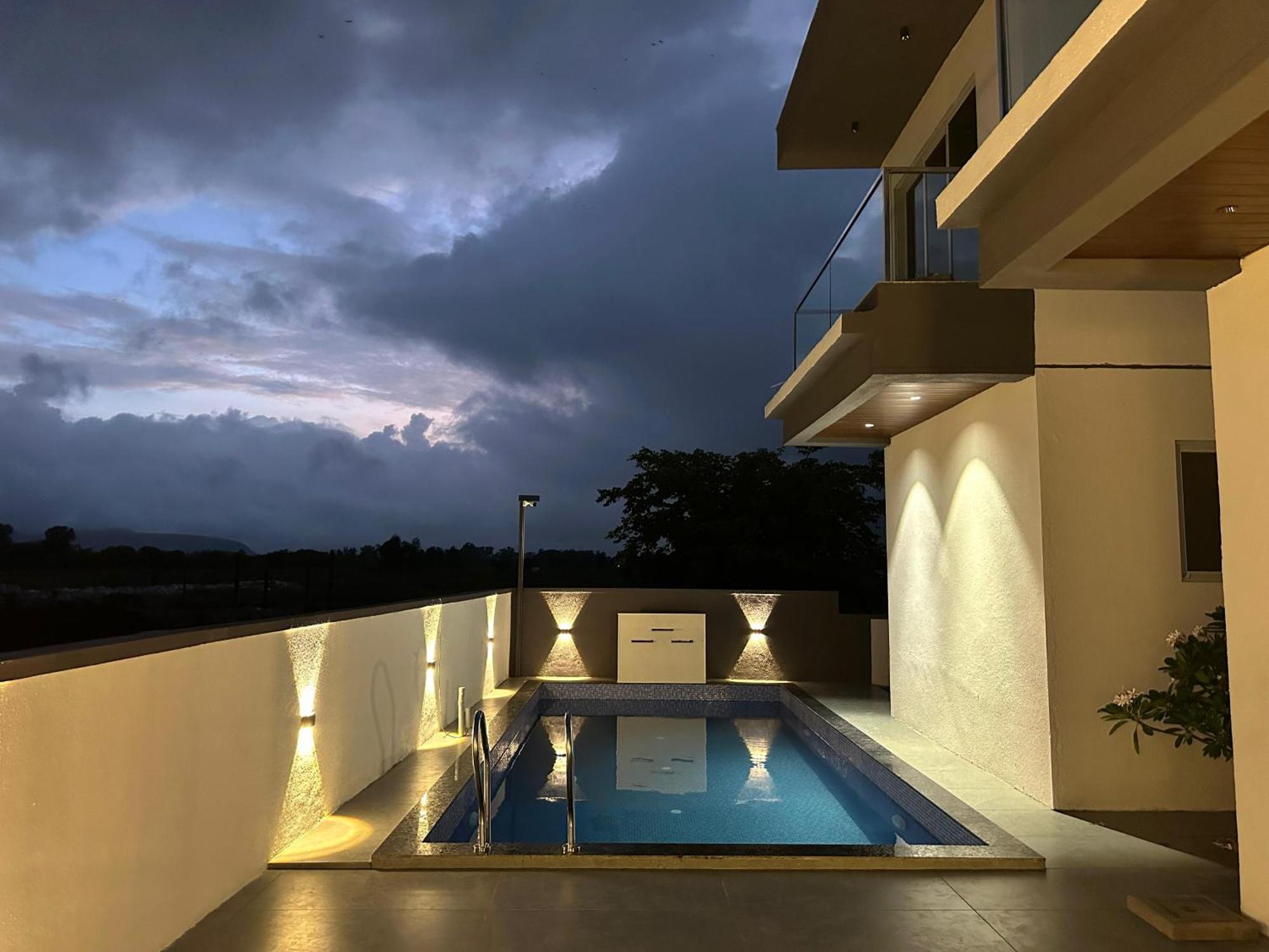 Sara Villa Lonavala Esterno foto